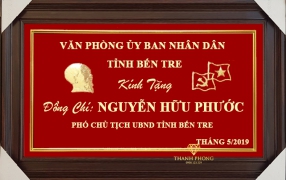 khánh vàng theo yêu cầu 8