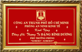 khánh vàng theo yêu cầu 9